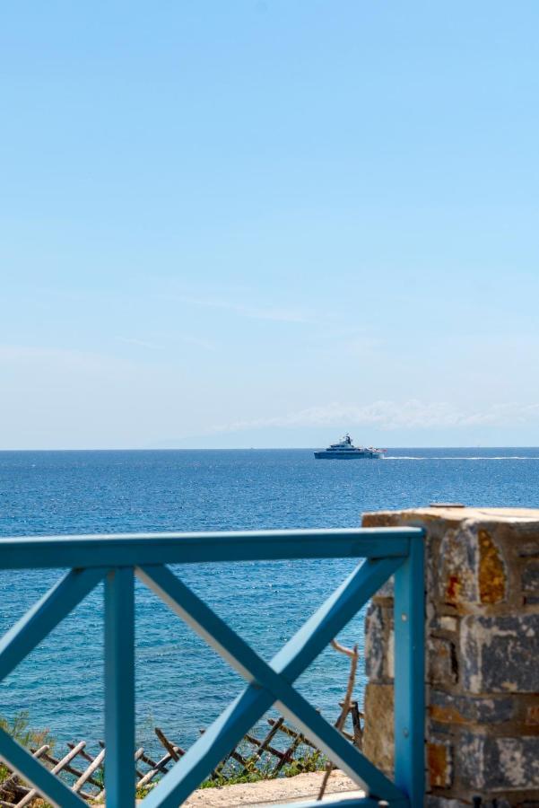 Fabbrica Bnb Vári Buitenkant foto