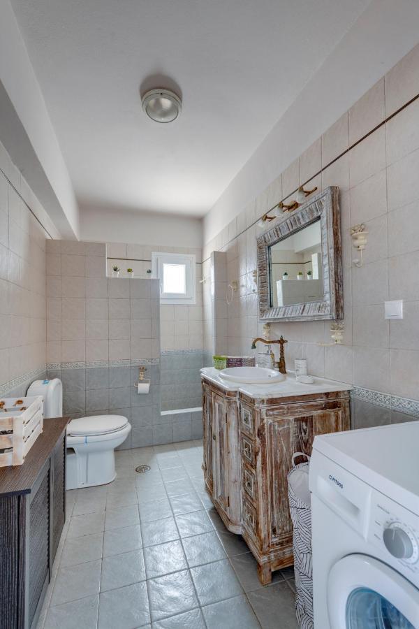 Fabbrica Bnb Vári Buitenkant foto
